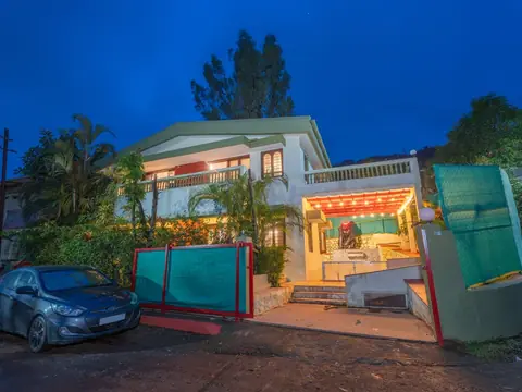 Kaavira in Lonavala